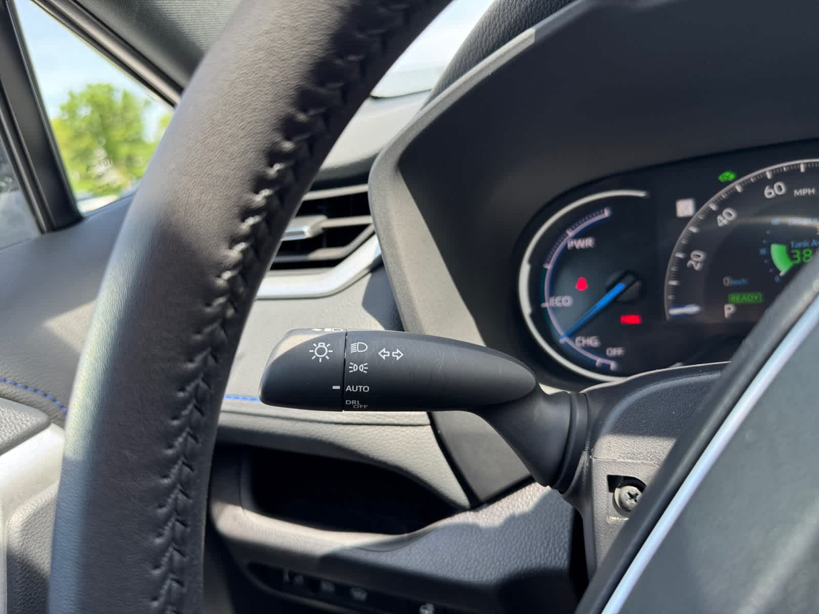 2025 Toyota RAV4 Hybrid XSE