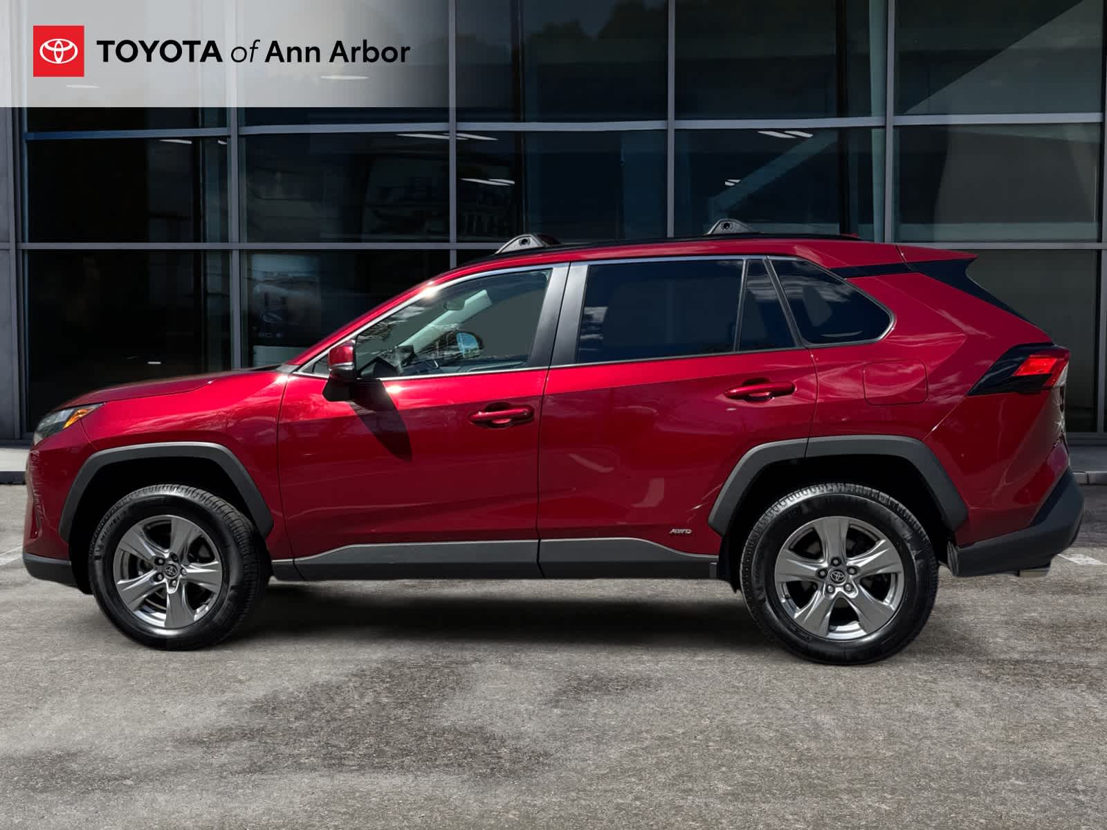 2023 Toyota RAV4 Hybrid XLE