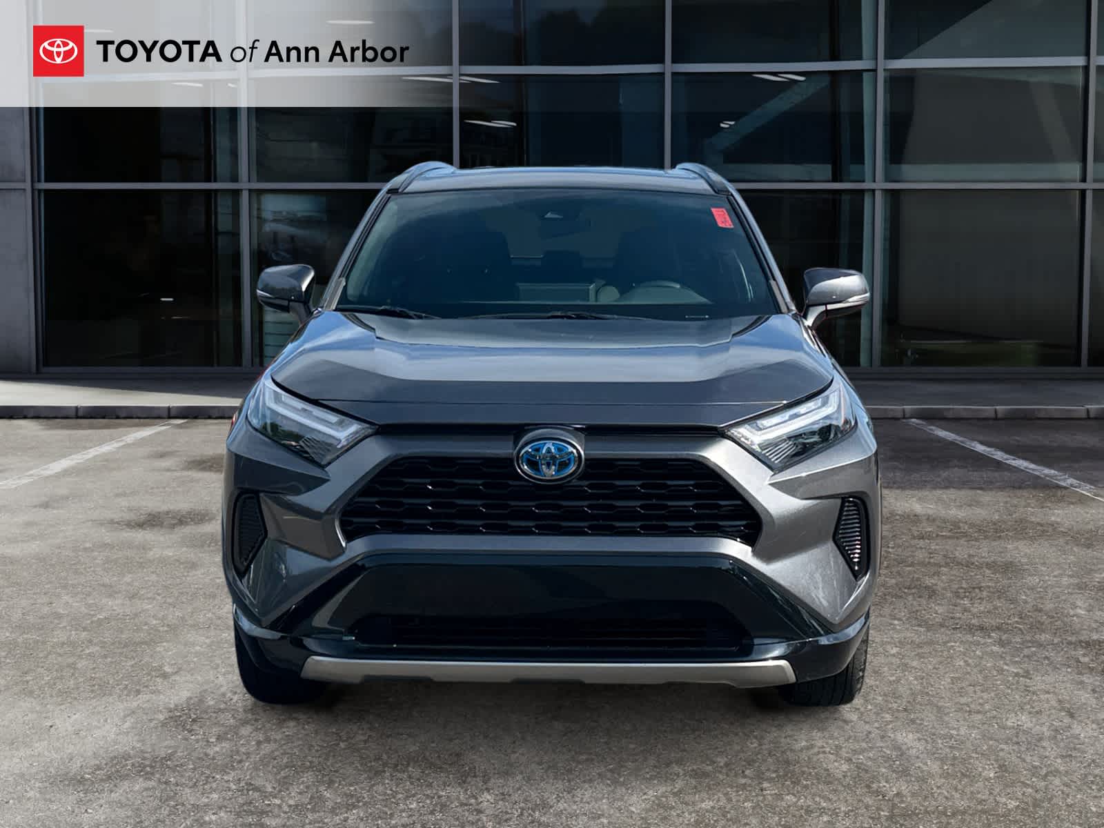 2023 Toyota RAV4 Hybrid SE