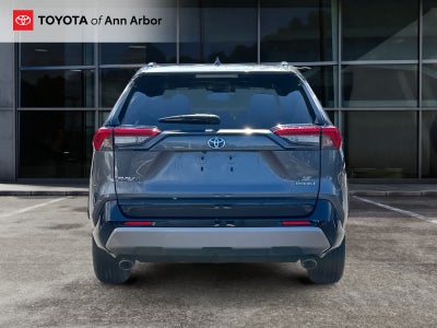 2023 Toyota RAV4 Hybrid SE