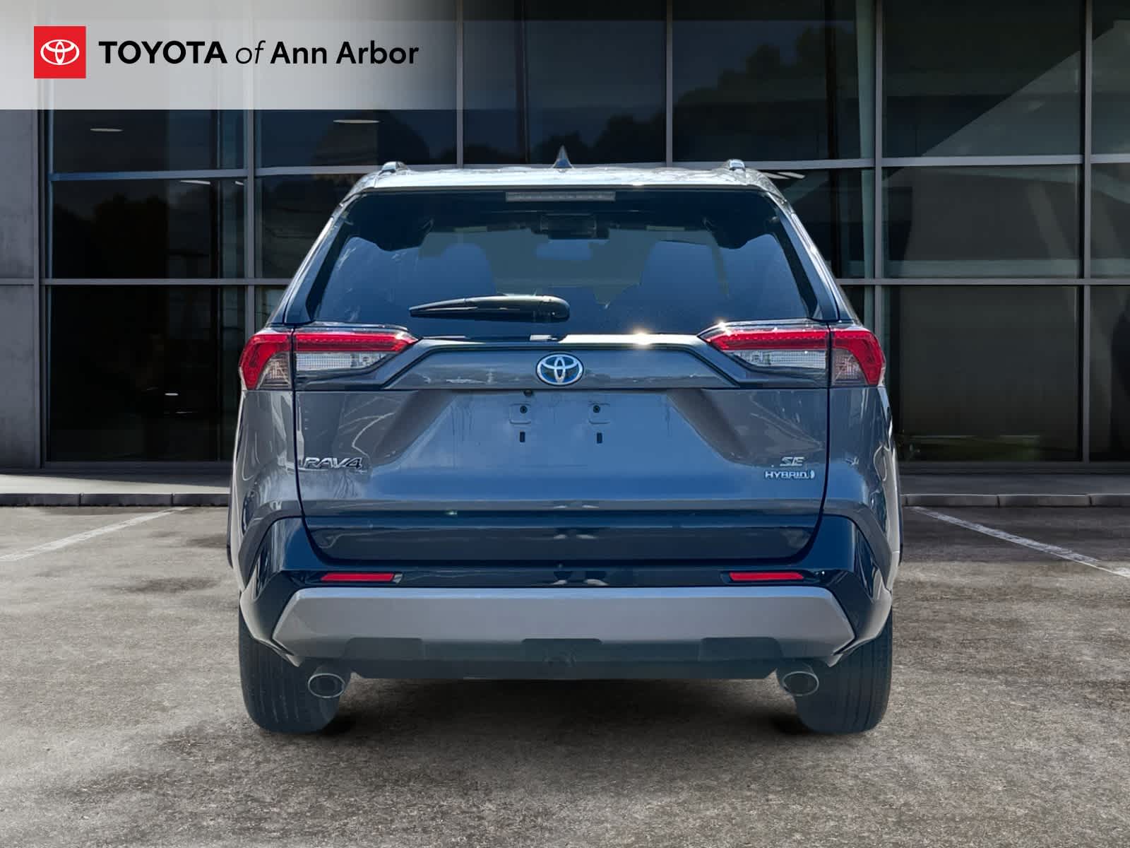 2023 Toyota RAV4 Hybrid SE