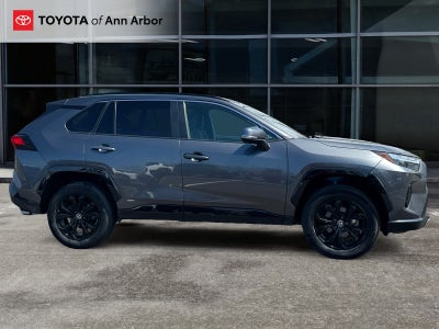 2023 Toyota RAV4 Hybrid SE