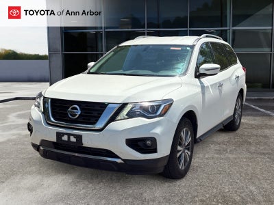 2019 Nissan Pathfinder SV