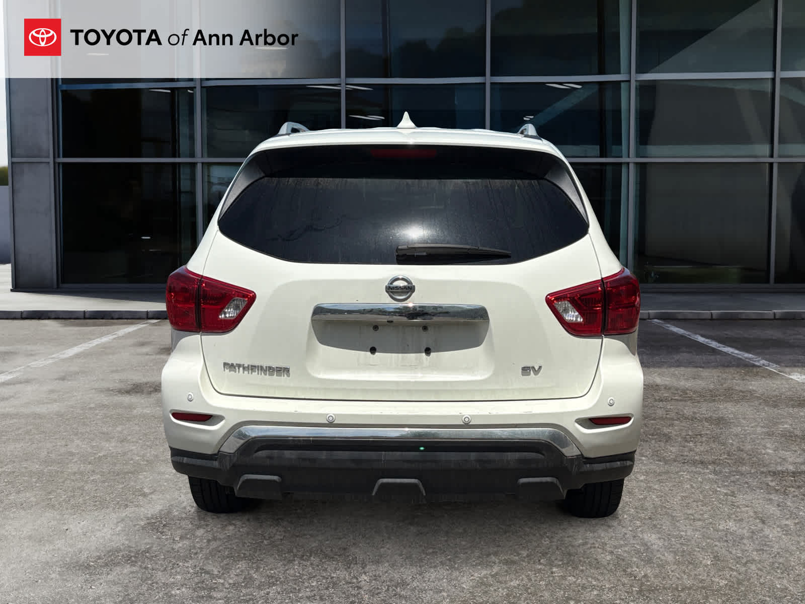 2019 Nissan Pathfinder SV