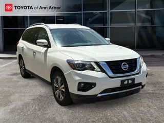 2019 Nissan Pathfinder SV