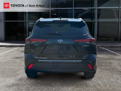 2022 Toyota Highlander Hybrid Bronze Edition