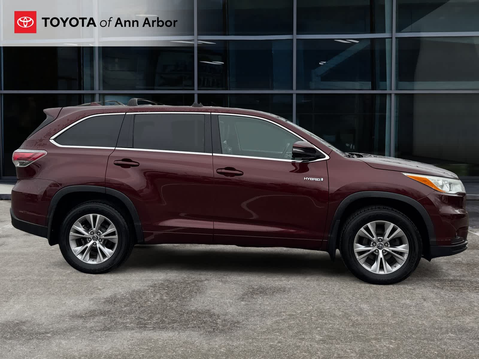 2016 Toyota Highlander Hybrid LE
