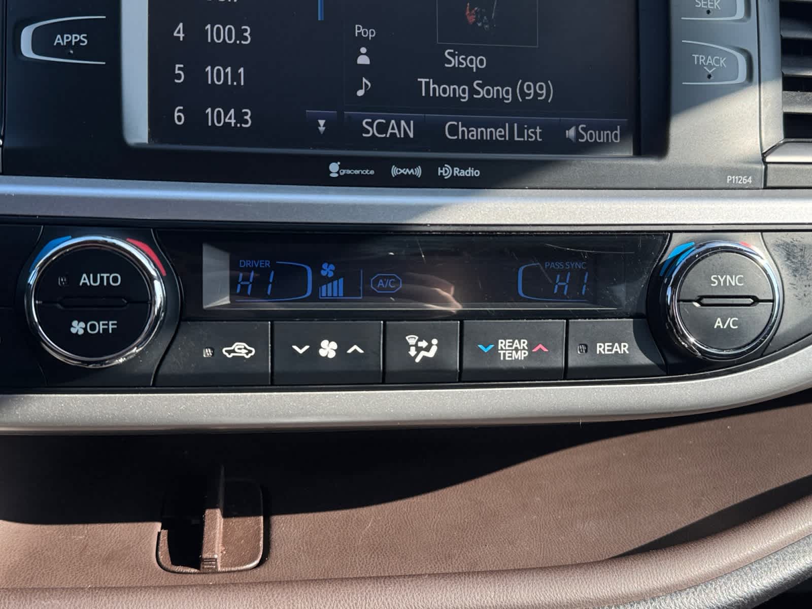 2016 Toyota Highlander Hybrid LE