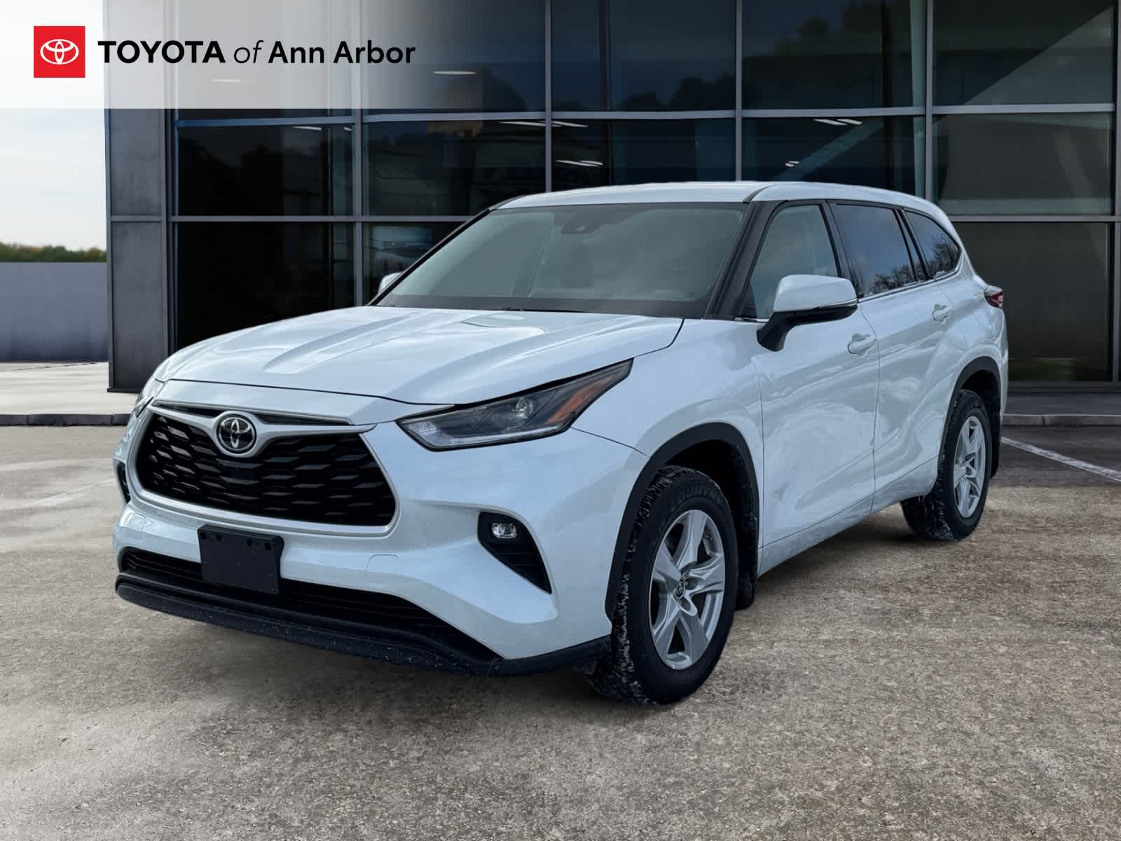 2022 Toyota Highlander LE