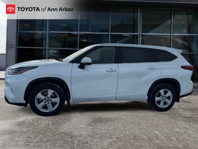 2022 Toyota Highlander LE