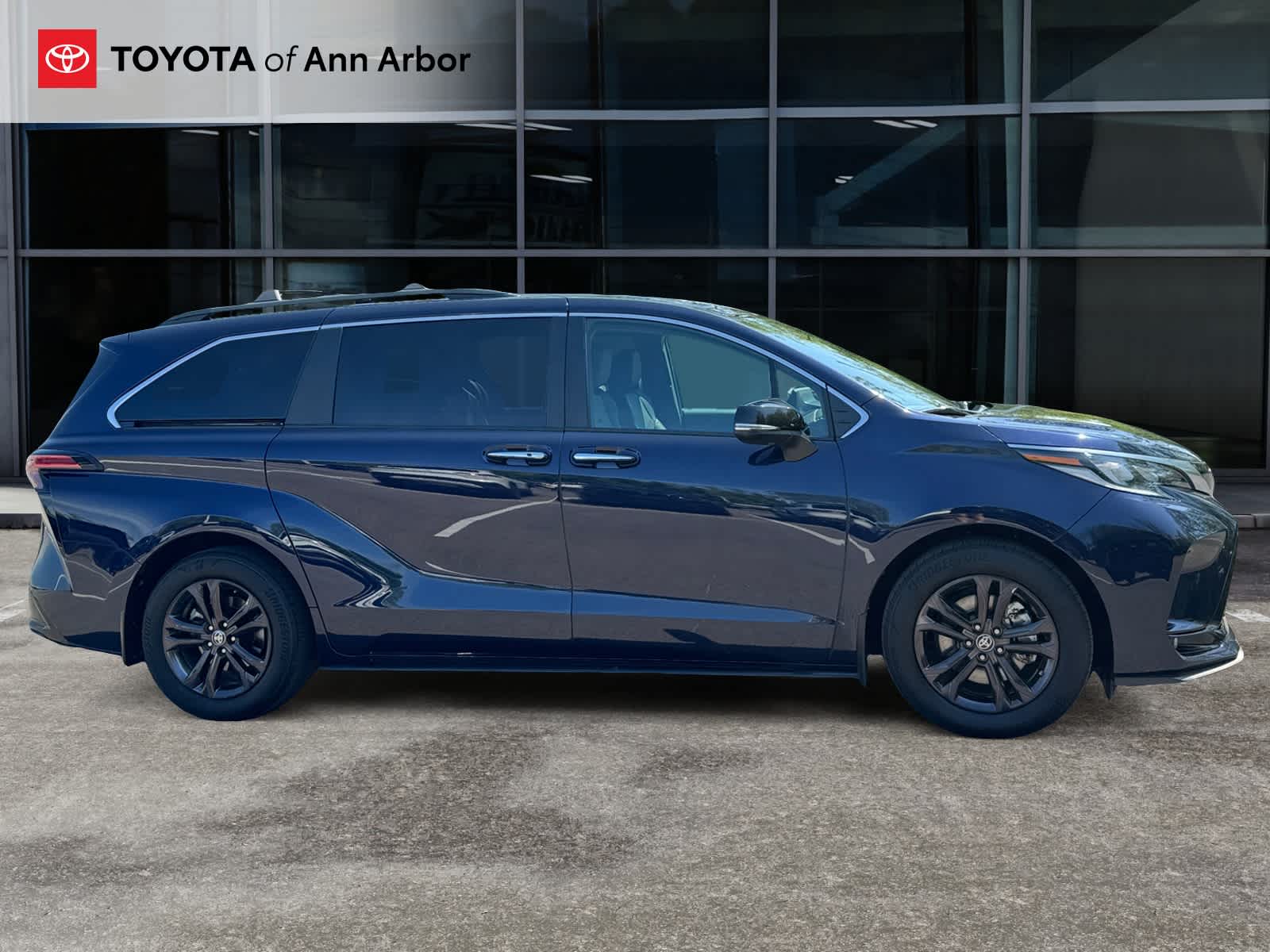 2024 Toyota Sienna XSE