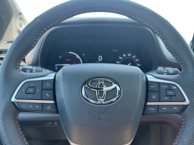 2024 Toyota Sienna XSE