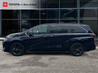 2024 Toyota Sienna XSE