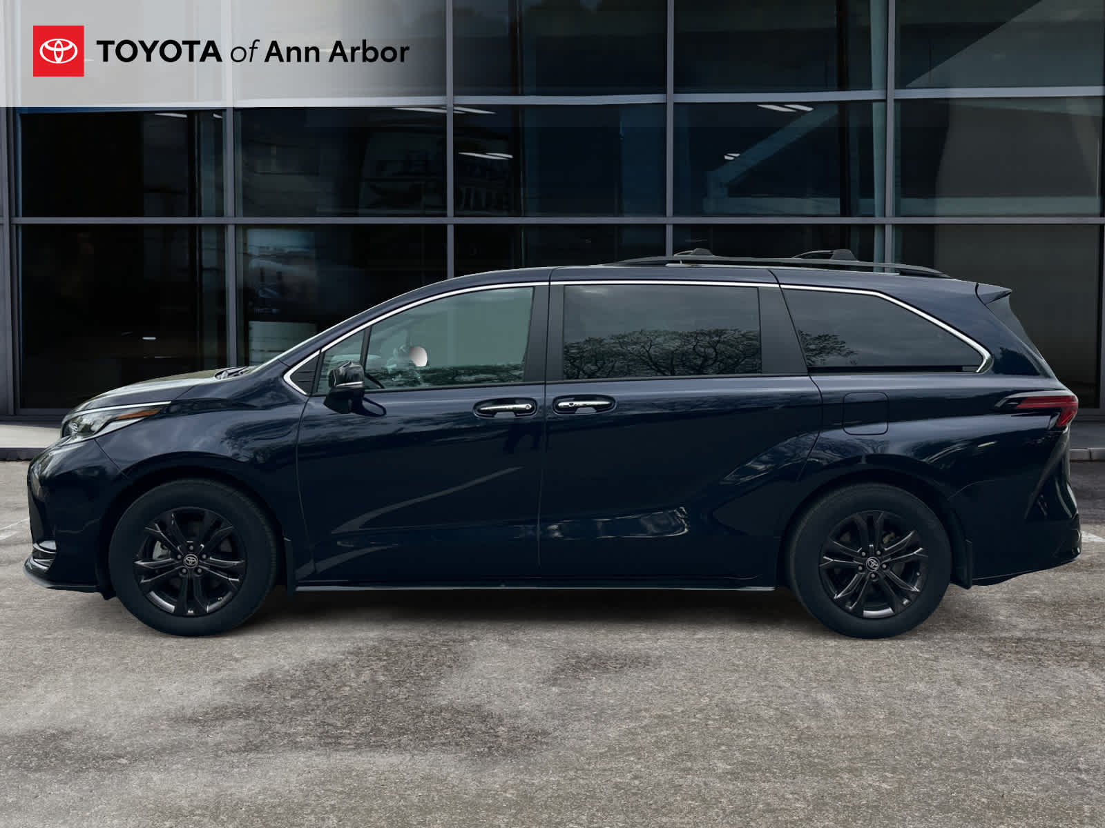 2024 Toyota Sienna XSE