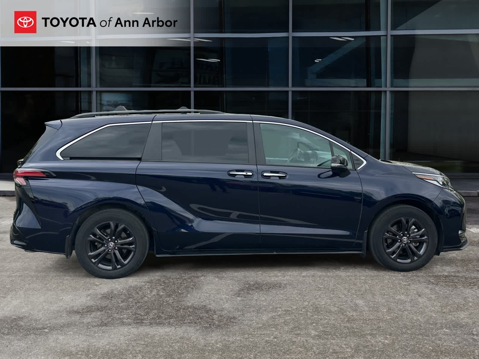 2024 Toyota Sienna XSE