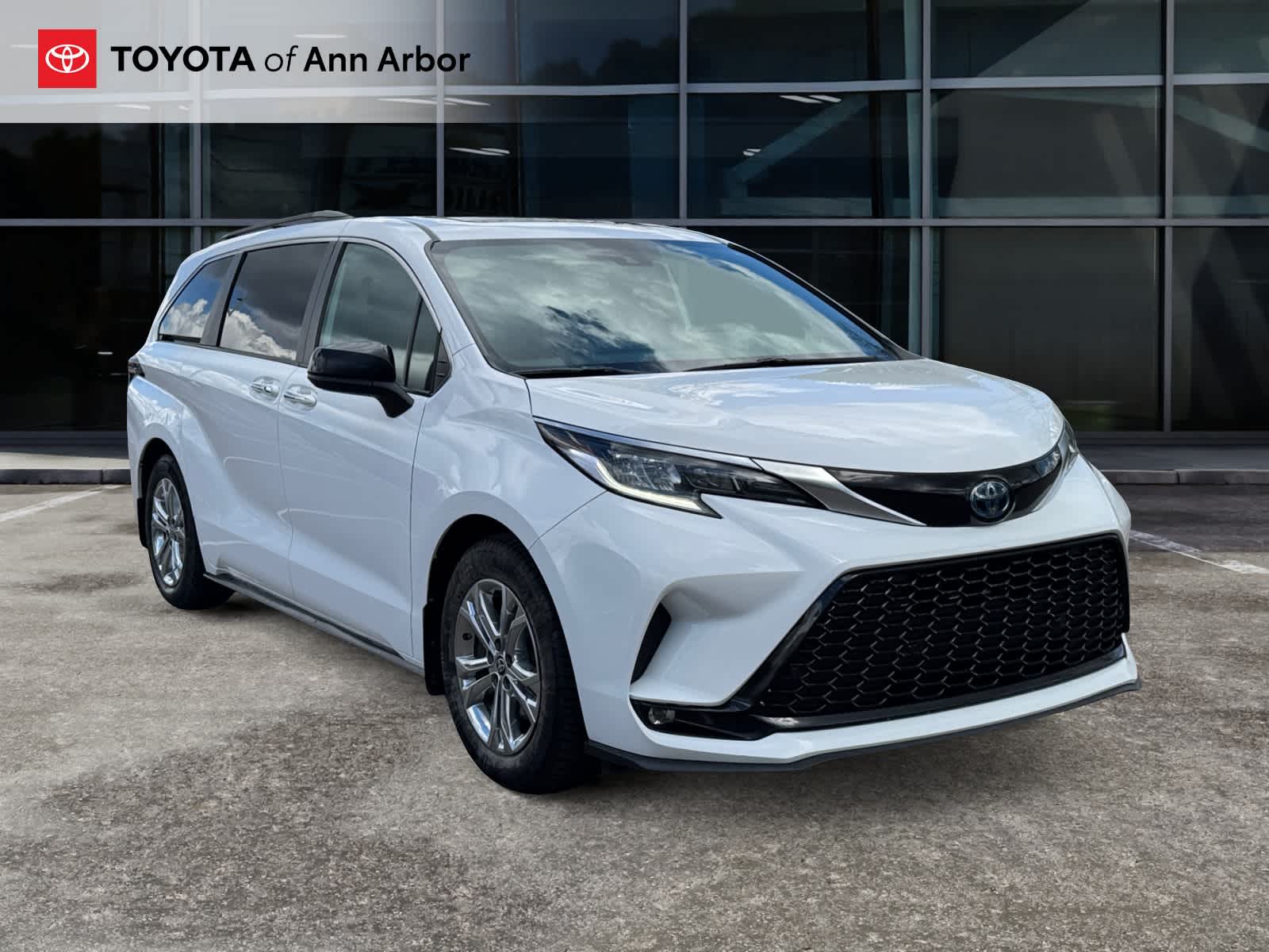 2023 Toyota Sienna XSE