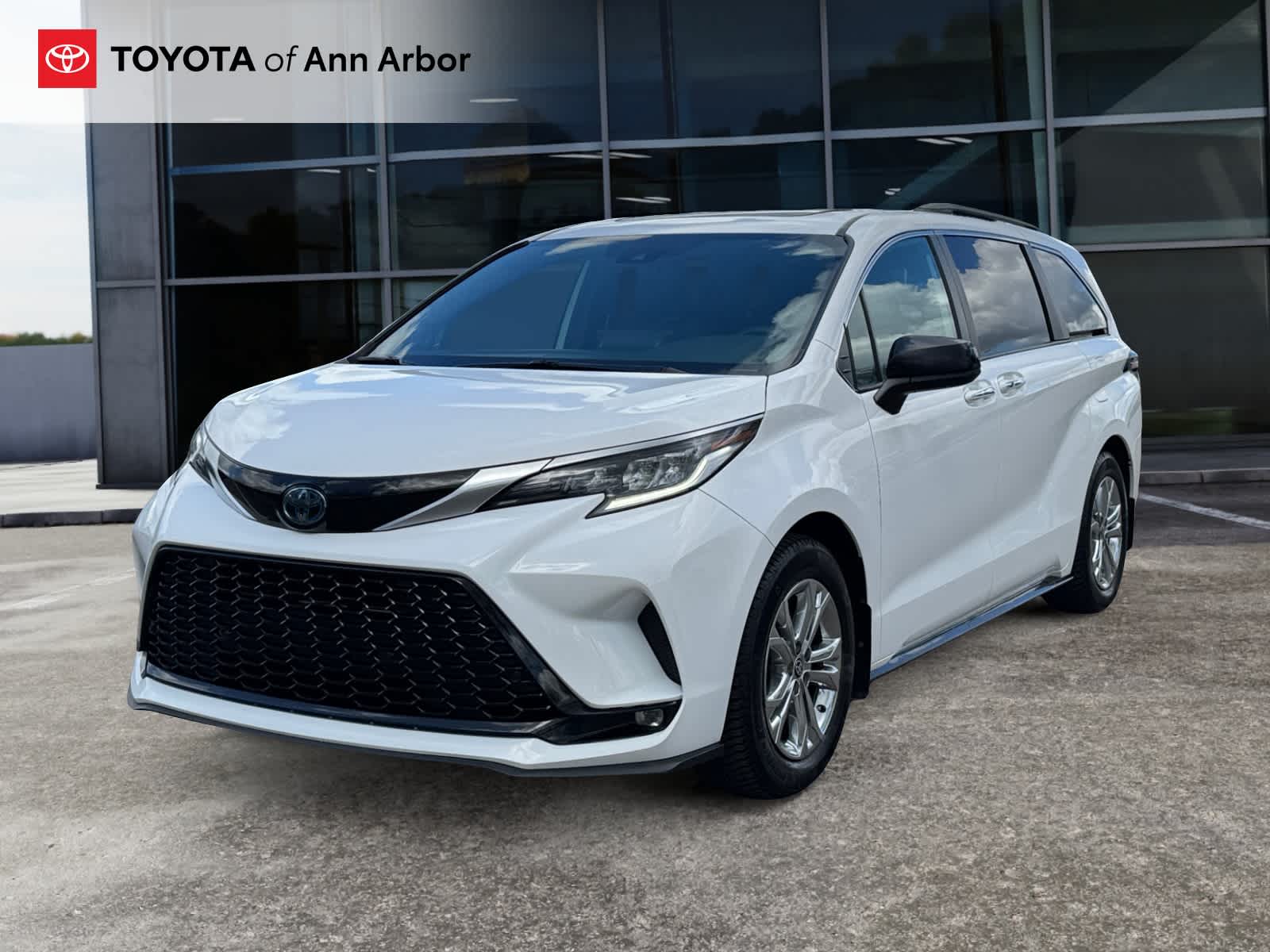 2023 Toyota Sienna XSE