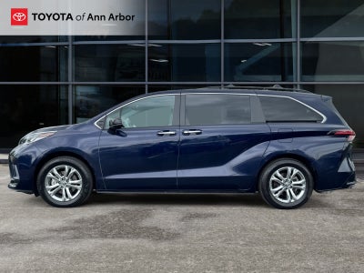 2023 Toyota Sienna XSE