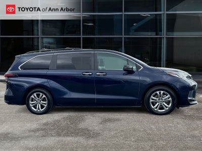 2023 Toyota Sienna XSE