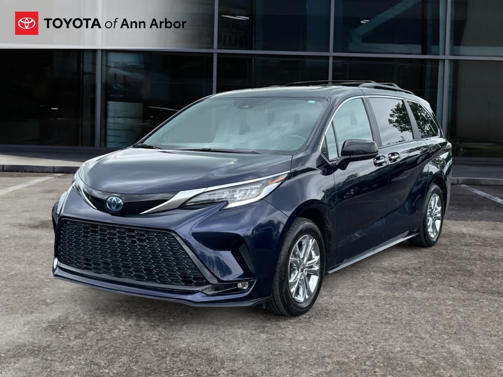 2023 Toyota Sienna XSE