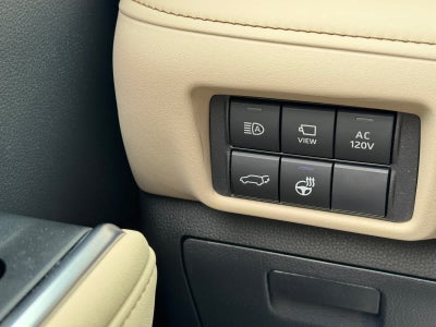 2024 Toyota Highlander Hybrid Platinum