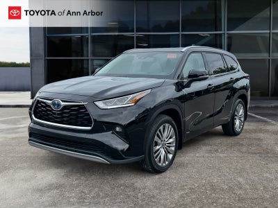 2024 Toyota Highlander Hybrid Platinum