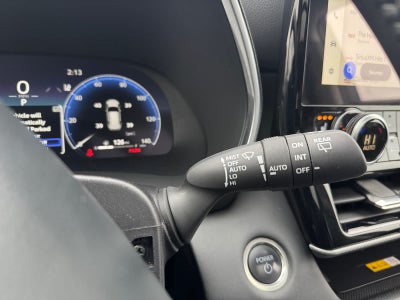 2025 Toyota Highlander Hybrid Platinum