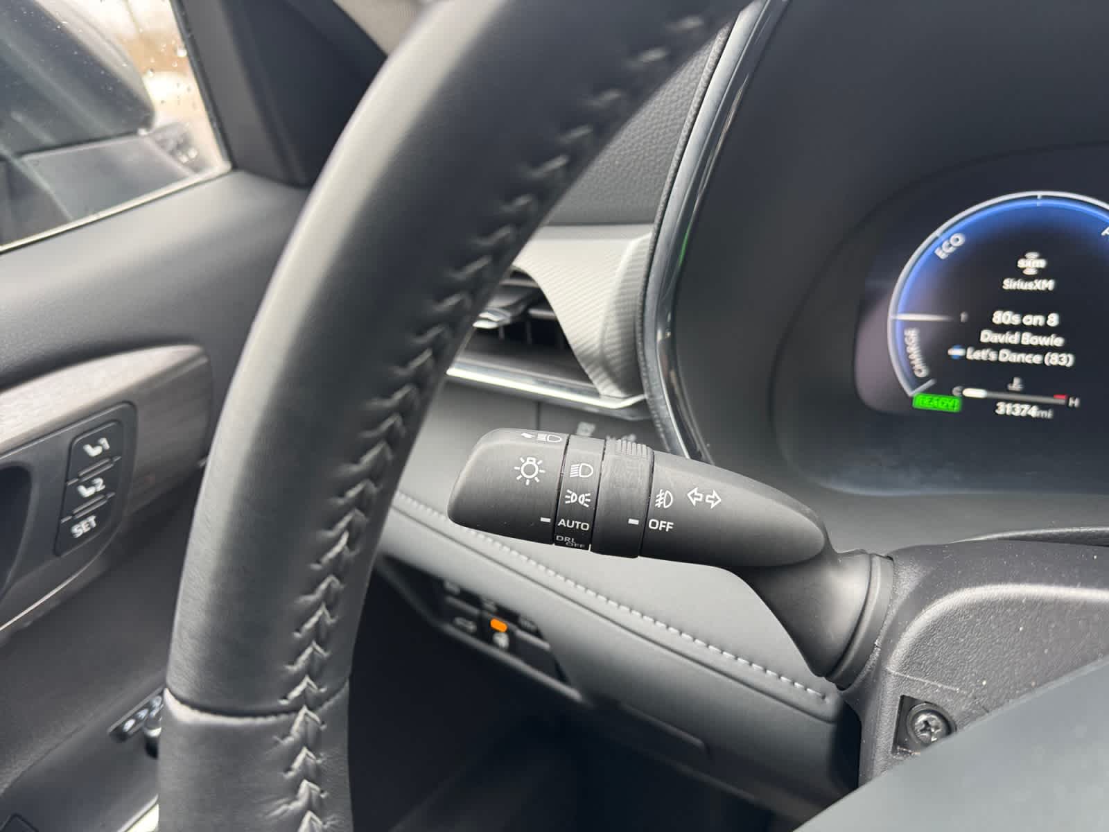 2025 Toyota Highlander Hybrid Platinum