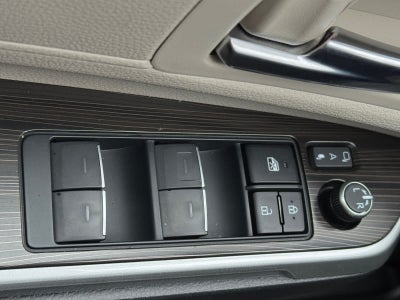 2023 Toyota Sienna Platinum