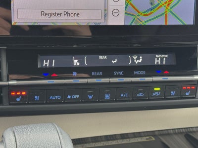 2023 Toyota Sienna Platinum