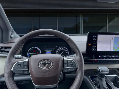 2023 Toyota Sienna Platinum