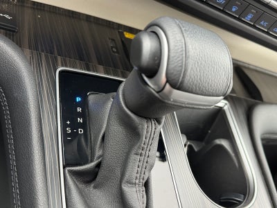 2023 Toyota Sienna Platinum