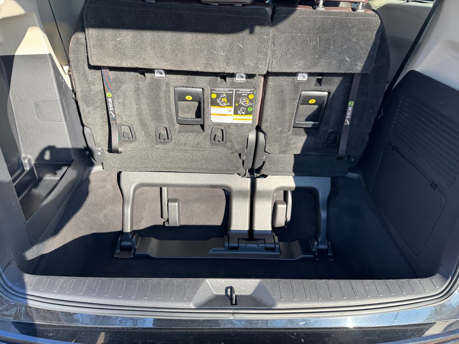 2022 Toyota Sienna Platinum