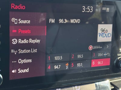 2022 Toyota Sienna Platinum