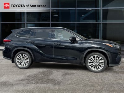 2022 Toyota Highlander Platinum