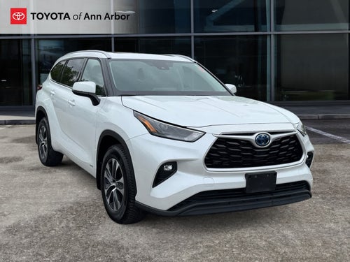 2022 Toyota Highlander Hybrid XLE