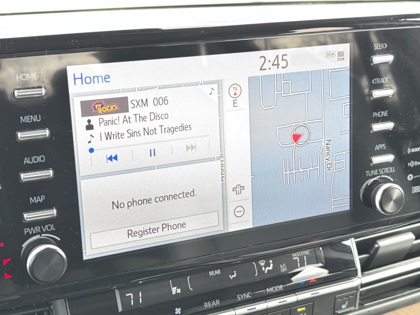 2023 Toyota Sienna XLE