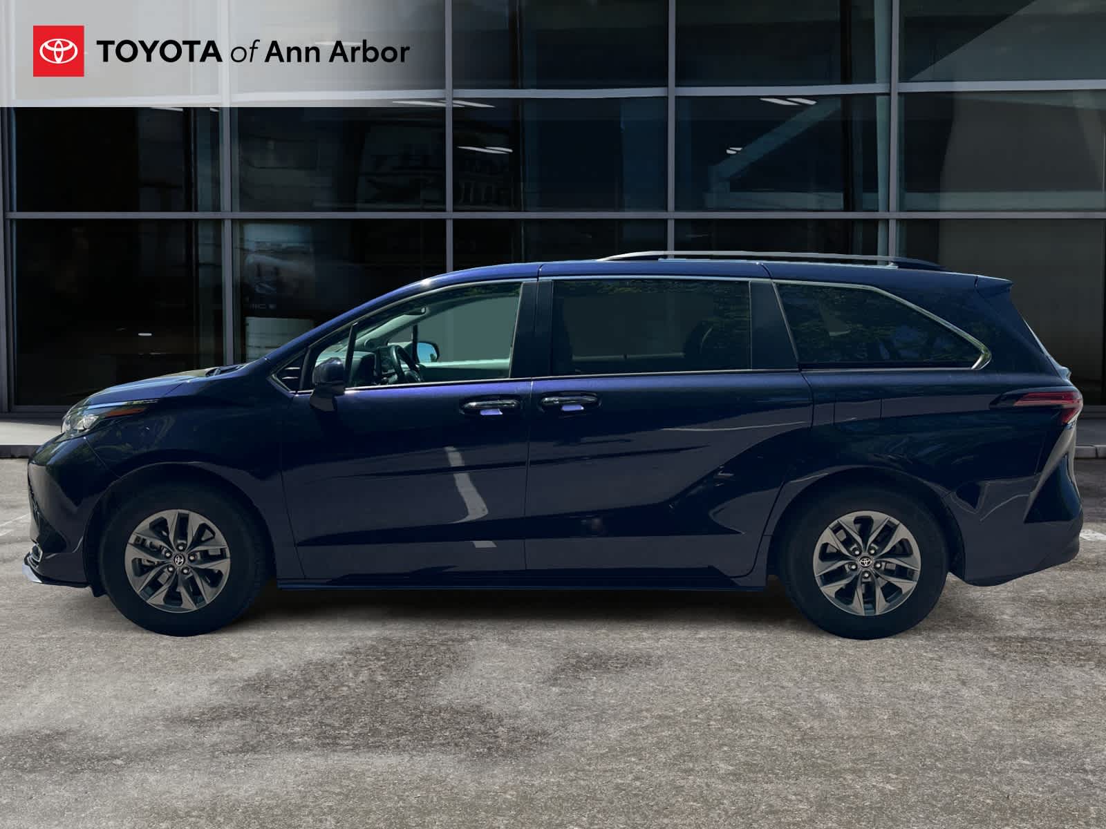 2022 Toyota Sienna XLE