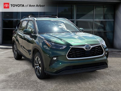 2023 Toyota Highlander Hybrid XLE