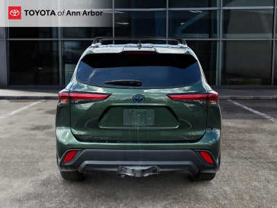 2023 Toyota Highlander Hybrid XLE