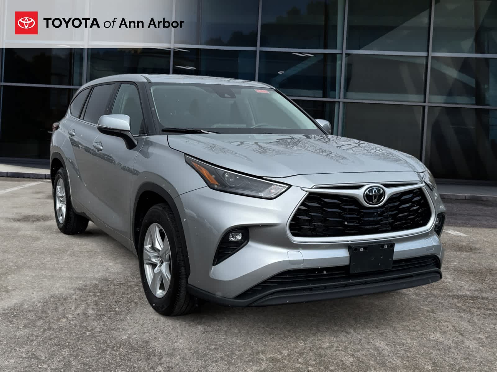 2025 Toyota Highlander LE