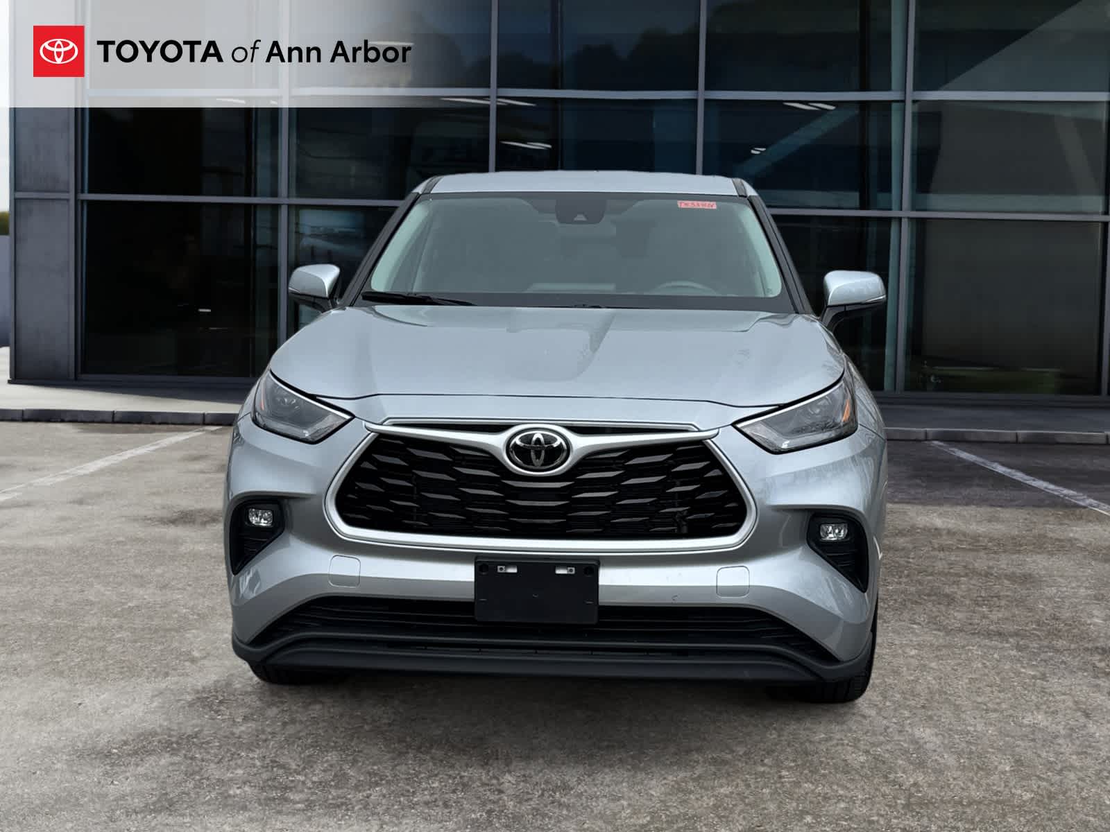 2025 Toyota Highlander LE