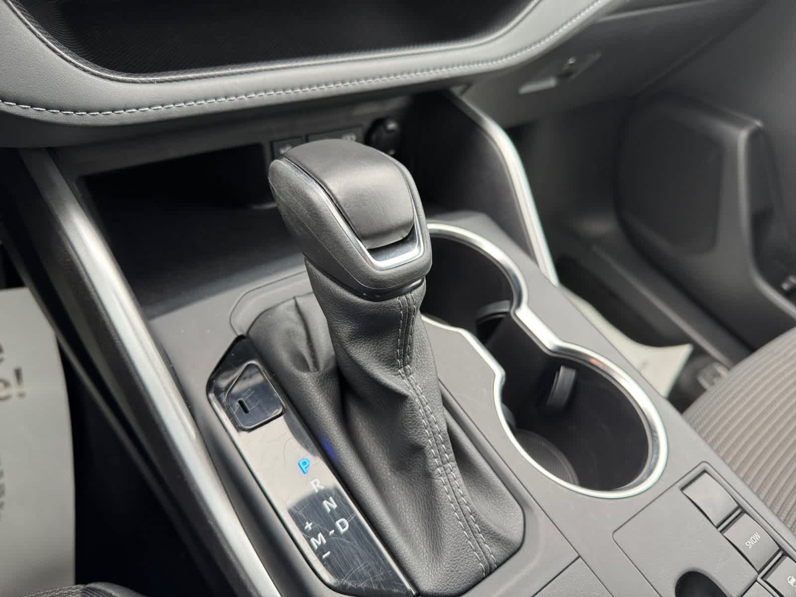 2025 Toyota Highlander LE