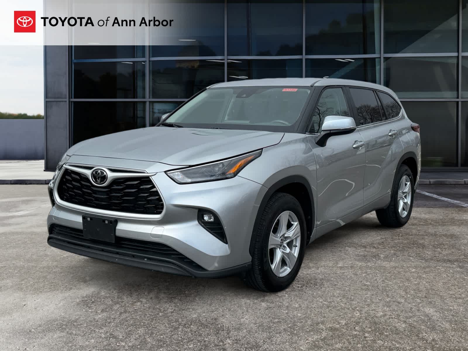 2025 Toyota Highlander LE