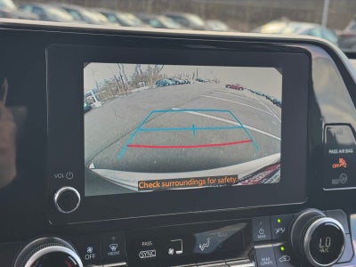 2025 Toyota Highlander LE