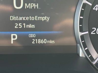 2025 Toyota Highlander LE