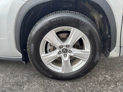 2025 Toyota Highlander LE