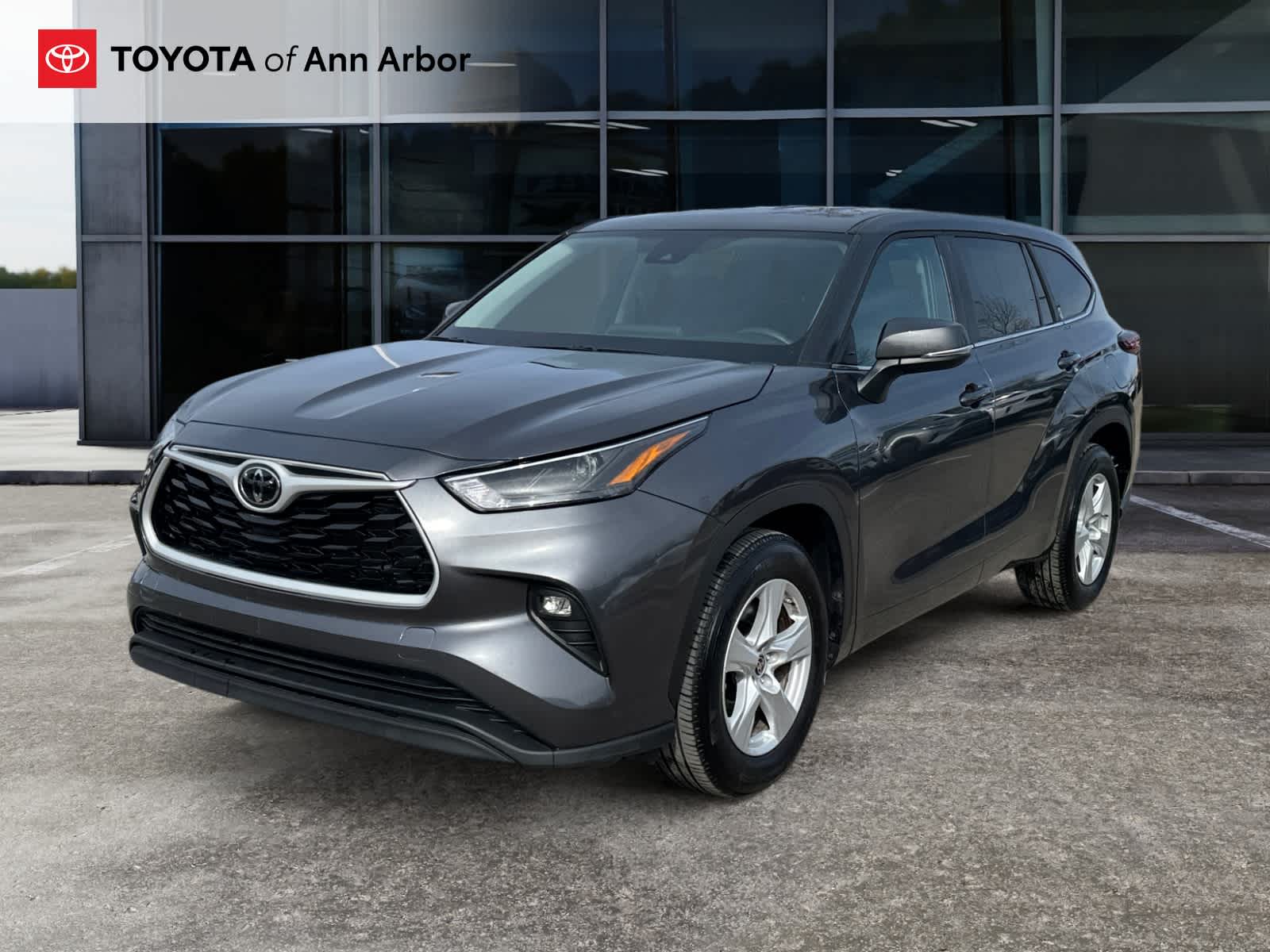 2025 Toyota Highlander LE