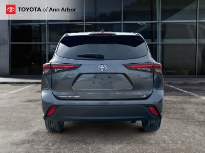 2025 Toyota Highlander LE