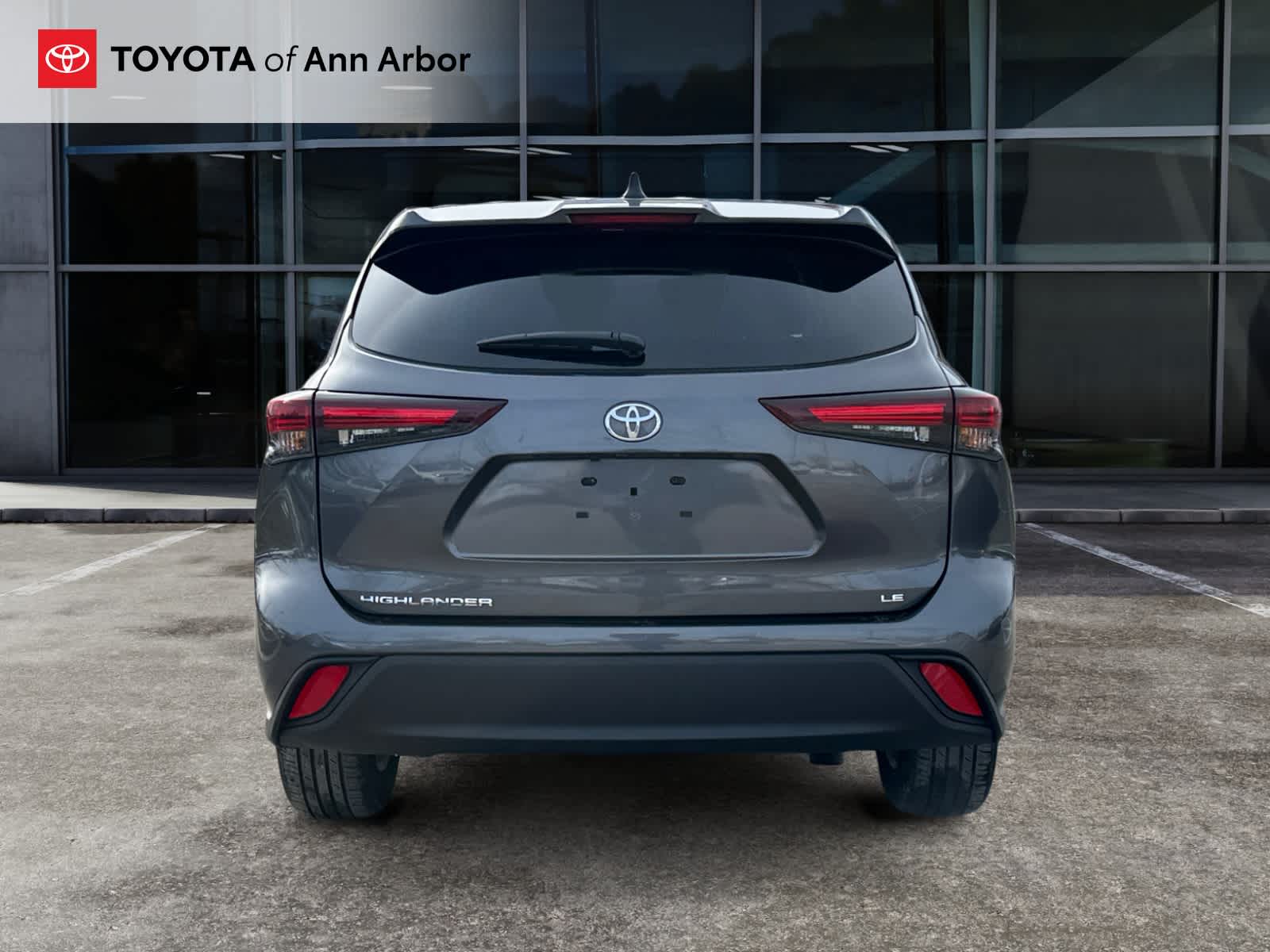 2025 Toyota Highlander LE